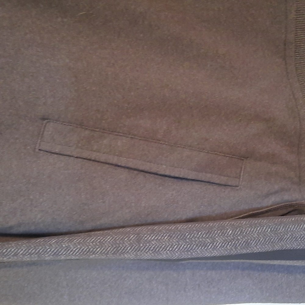 Men's workout jacket. - Picture 4 of 6